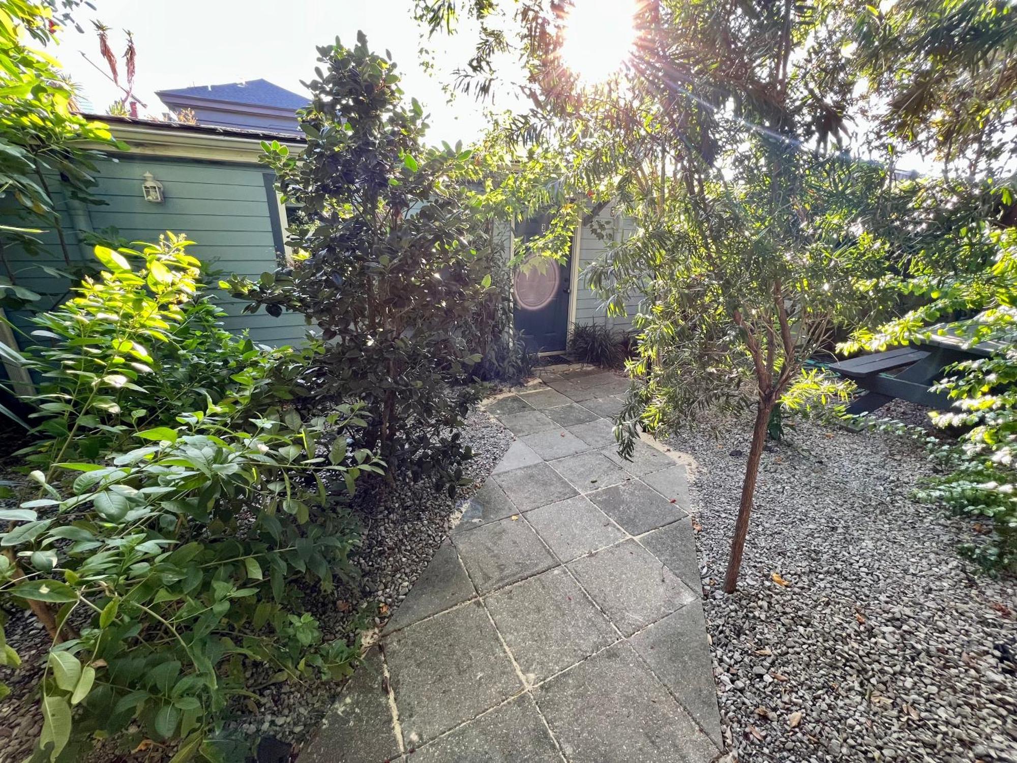 One Bedroom Apartment With Hot Tub 2 Blocks To Magazine Street New Orleans Exterior foto